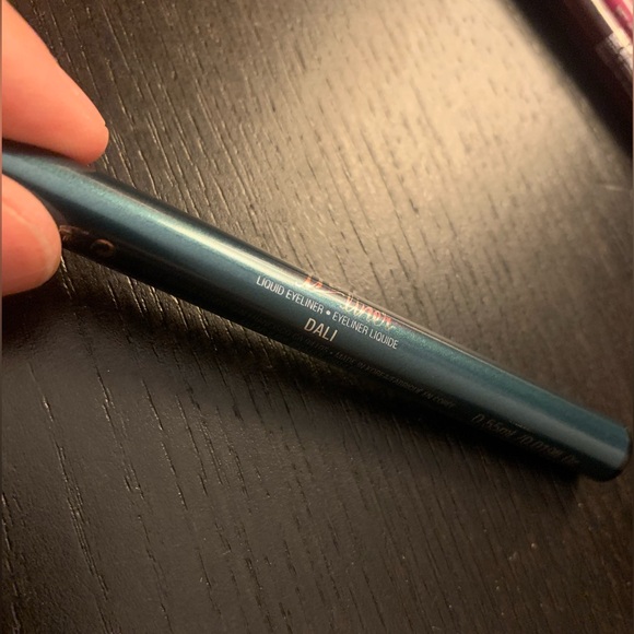 Kat Van D Ink Liner - Picture 2 of 2